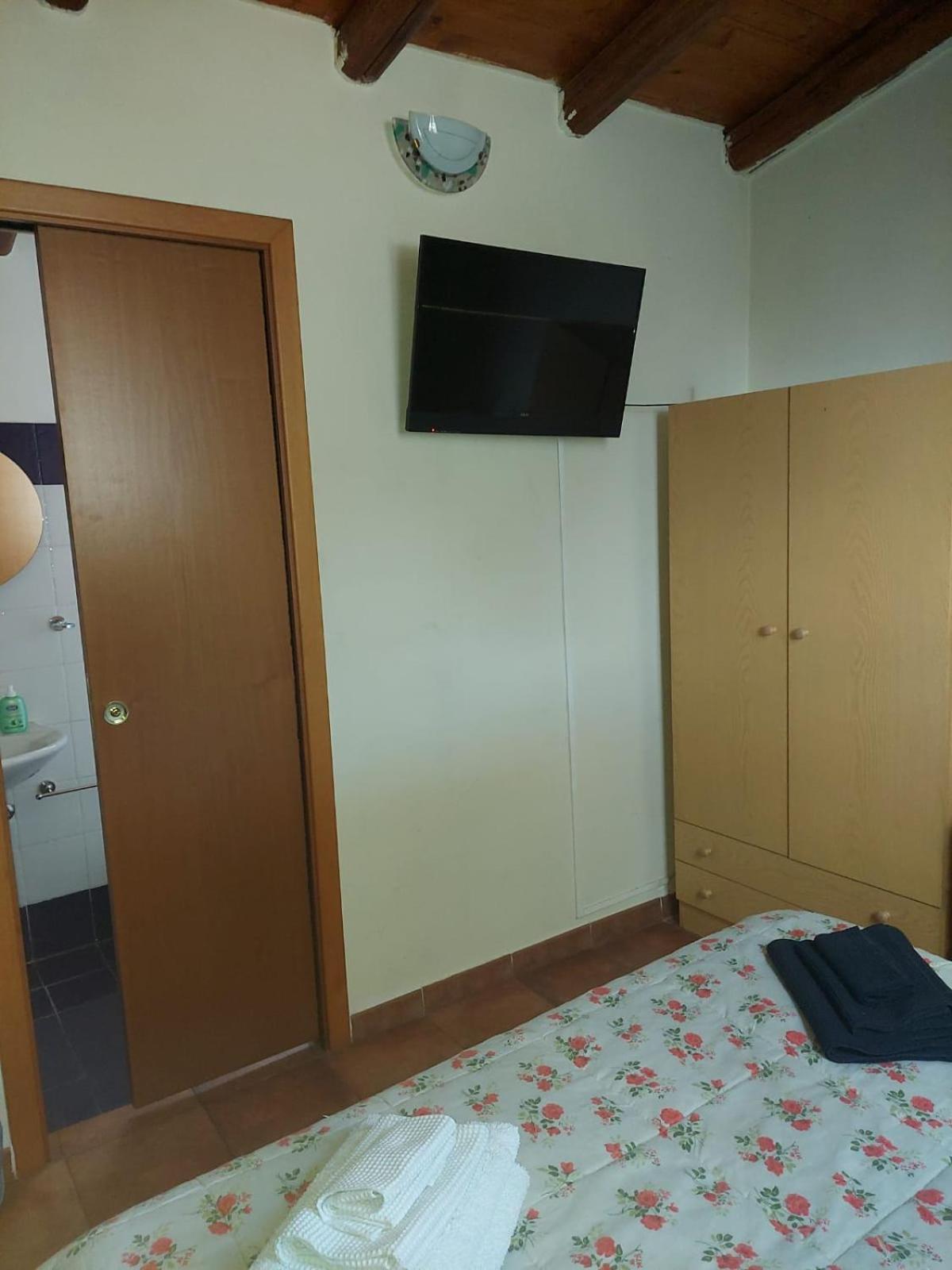 Sweet Politeama Bed & Breakfast Palermo Dış mekan fotoğraf